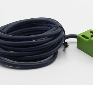 Sensor de proximidad inductivo, SN04-P